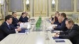 Порошенко провел совещание с представителями Украины на переговорах по Донбассу в Минске