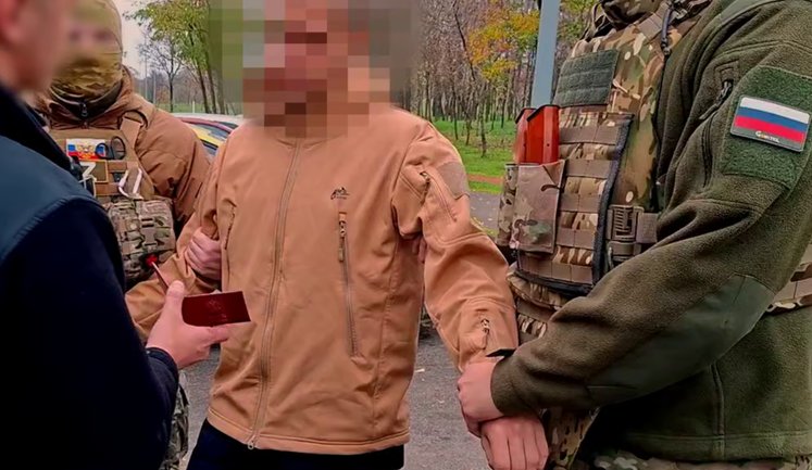 Россияне задержали подростка в оккупированном Мариуполе: инкриминируют "госпредательство", - росСМИ. ВИДЕО
