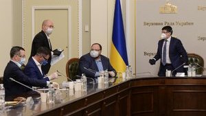 Дехто з нардепів уже вилікувався від коронавірусу, - Разумков
