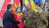 Обговорили створення постійно діючої робочої групи з питань безпілотної авіації у ЗСУ, - Залужний зустрівся з директором компанії, що виробляє "Байрактари"