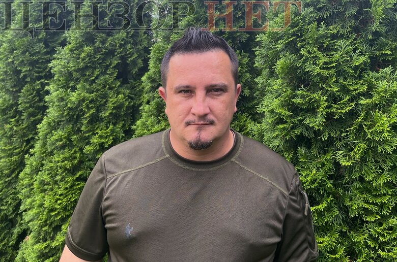 Полковник ЗСУ Анатолій Штефан (Штірліц): Наш наступ відбувається на добре підготовлену лінію оборонних рубежів. Потрібно розуміти, що російські війська не сиділи просто так, а мінували, рили окопи, бетонували їх 01