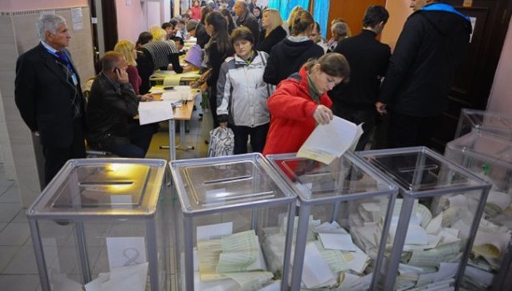 Elections outcomes: tectonic robble of democracy in Ukraine