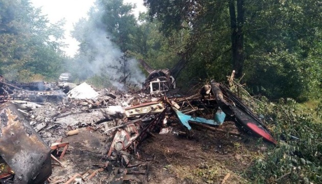 Літак Ан-2 розбився в Полтавській області, 2 людини в лікарні 03