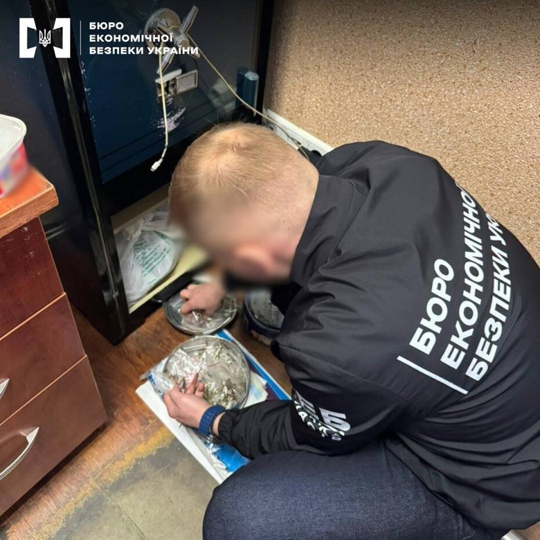В Одесі викрили виробництво підробних ювелірних прикрас