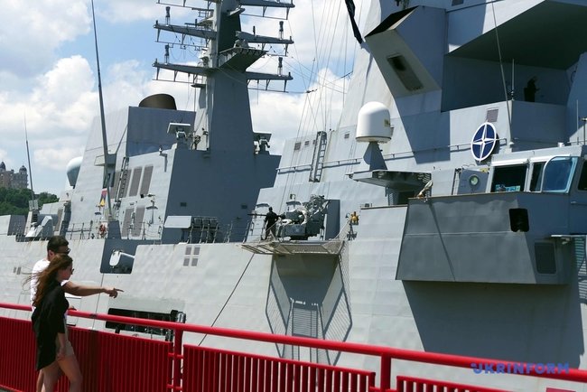 Sea Breeze-2021: кораблі постійної морської групи НАТО прибули в порт Одеси 02 Sea Breeze-2021: кораблі постійної морської групи НАТО прибули в порт Одеси 02