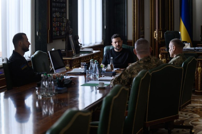 Zelenskyy and the military