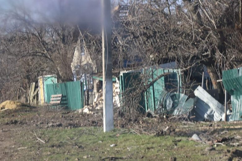 Визволена Макіївка на Луганщині: зламані долі, зруйновані будинки, безліч російського металобрухту 08