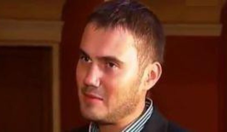 Янукович-младший: Мне спецсигналы не нужны. Когда я еду по городу, пробок нет. ВИДЕО.