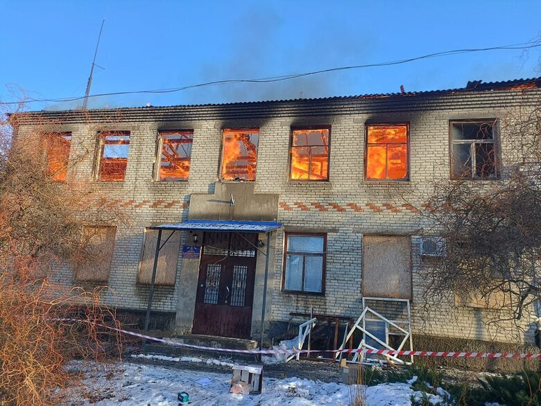 РФ атакувала FPV-дроном адмінбудівлю на Сумщині