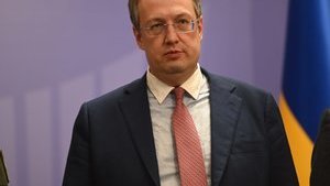 В Черновицкой области в самоизоляции находятся 15 полицейских, контактировавших с зараженными коронавирусом, - замминистра МВД Геращенко