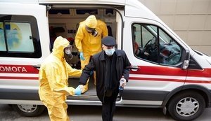 Количество выявленных случаев коронавируса в Украине достигло 19 тысяч