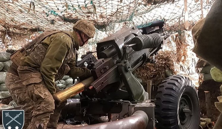 Враг пытается прорваться через "зеленку" на юге, ВСУ усилили контрмеры, - Волошин