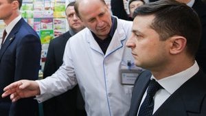 Зеленский соберет "очень известных врачей" для анализа медицинской реформы