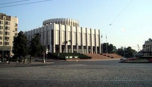 Адміністрація президента розглядає варіант переїзду в Український дім