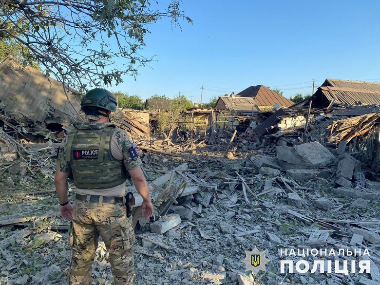Наслідки ворожих обстрілів Донеччини 01