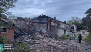 Ruscists strike Kharkiv with drones: non-residential building on fire in Novobavarskyi district. VIDEO