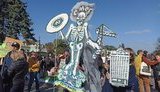 "Требуем город для жизни", - акция "Марш за Киев" стартовала в столице. ВИДЕО+ФОТОрепортаж