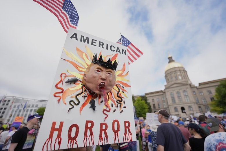 протести проти Трампа