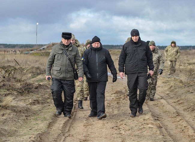 Состоялось первое испытание украинской крылатой ракеты, - Турчинов 07