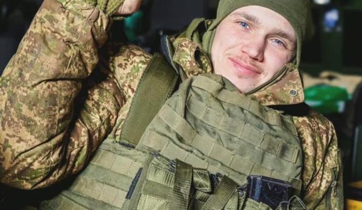 Позивний Вовк: "Бyває, ворог не реагує на дрон. Ти літаєш, а він або просто дивиться, або йде собі далі"