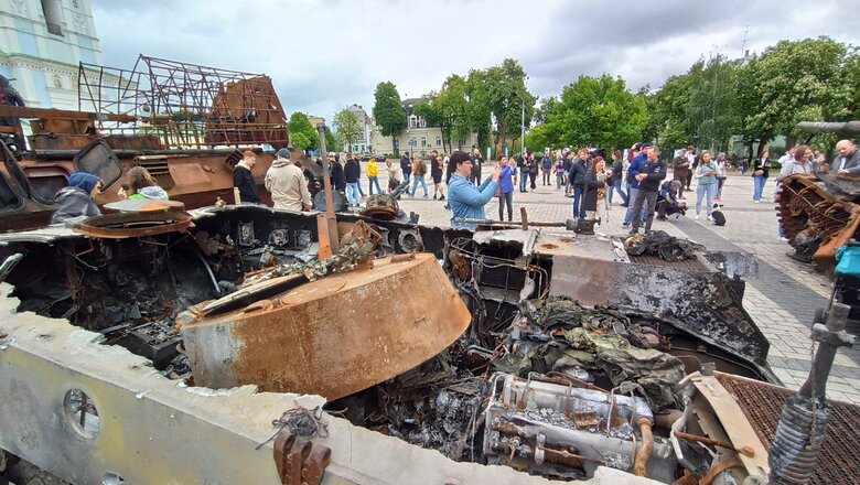 Танк, БМД та Тигр: В центрі Києва відкрилась виставка демілітаризованої техніки російських окупантів 44