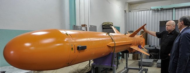 New most advanced missile weapons presented to NSDC Secretary Turchynov 11