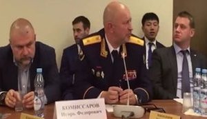 "У нас у кожній школі в Забайкальському краї є столи для "опущених" і "общак", - помічник голови СК Росії Комісаров. ВІДЕО