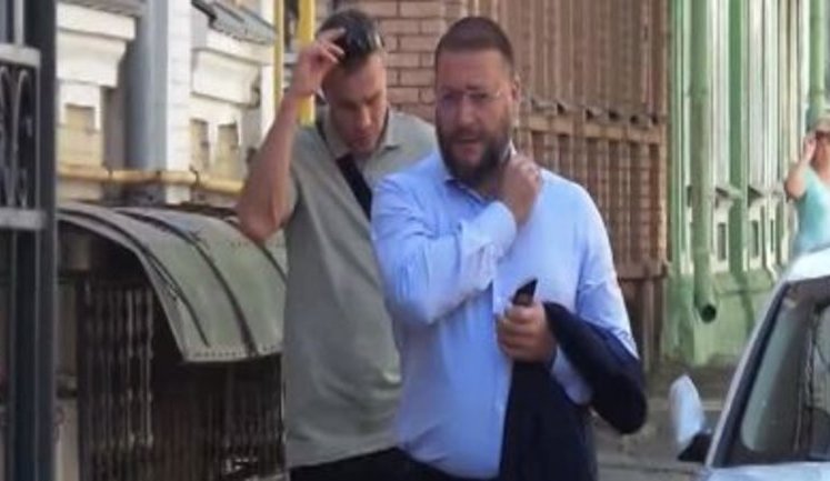 Добкін прибув у Генпрокуратуру. ВІДЕО+ФОТОрепортаж