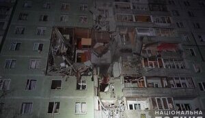 Вже 9 поранених, серед них дитина, наслідки влучання ворожого БпЛА у багатоповерхівку в Сумах