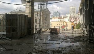 "Пилите, Шура, пилите, они золотые!": столичный ЦУМ тает на глазах. ФОТОрепортаж