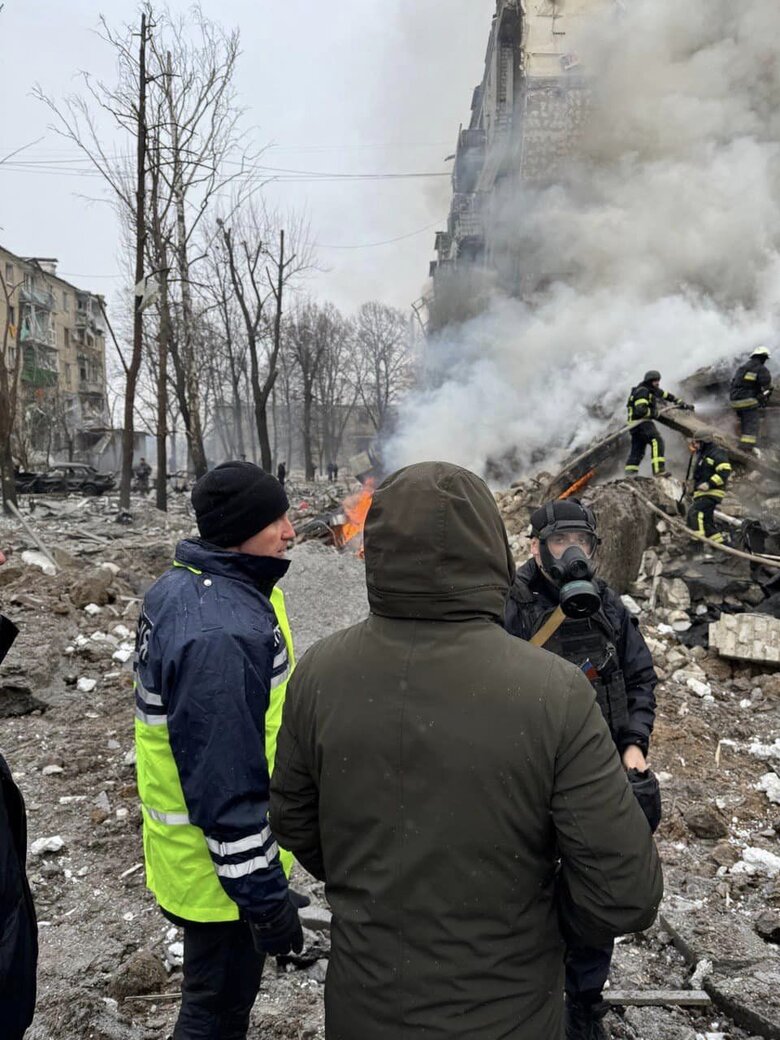 Харків влучання у будинок