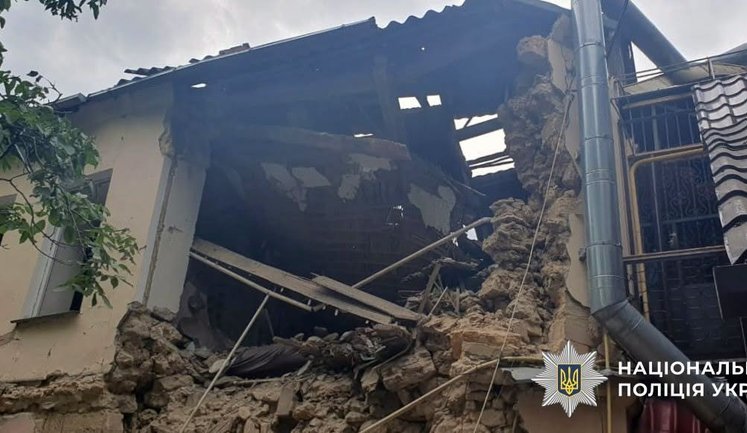 Россияне нанесли удар по монастырю на Херсонщине: погиб священник, еще четверо ранены