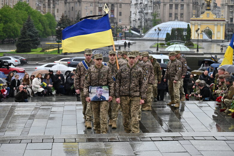 Поховання Назарія Лавровського