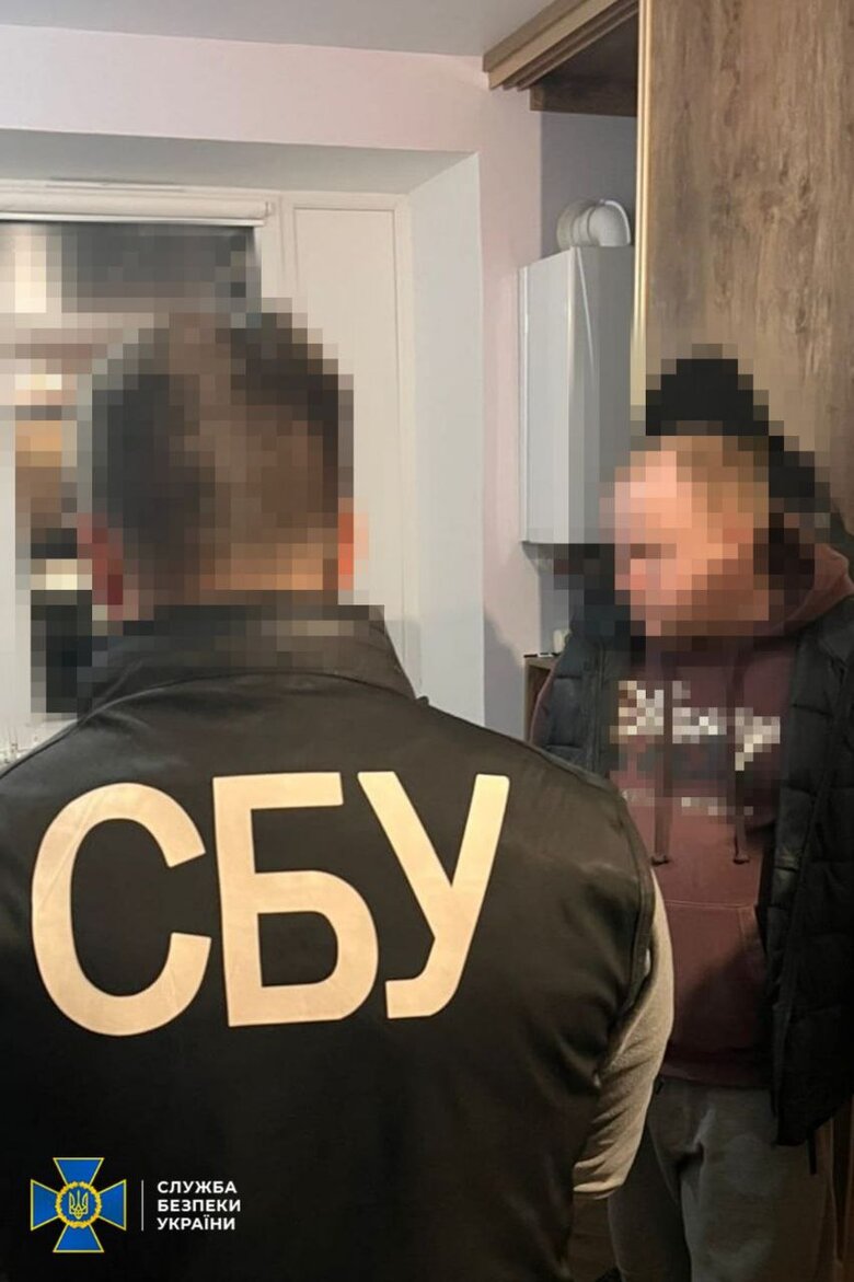 Затримано військового, який коригував удари РФ по Хмельниччині