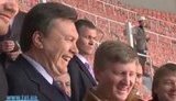 Янукович пообещал облегчить жизнь землякам: "Я Рината сегодня приговорю..."