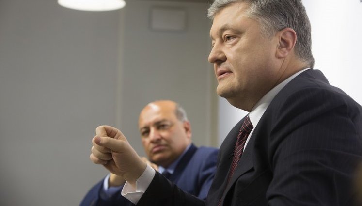 Україна зараз інша, ми чекаємо на вас, інвесторів, - Порошенко у Давосі