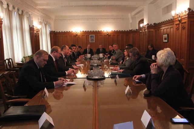 канада шевченко парубий трюдо