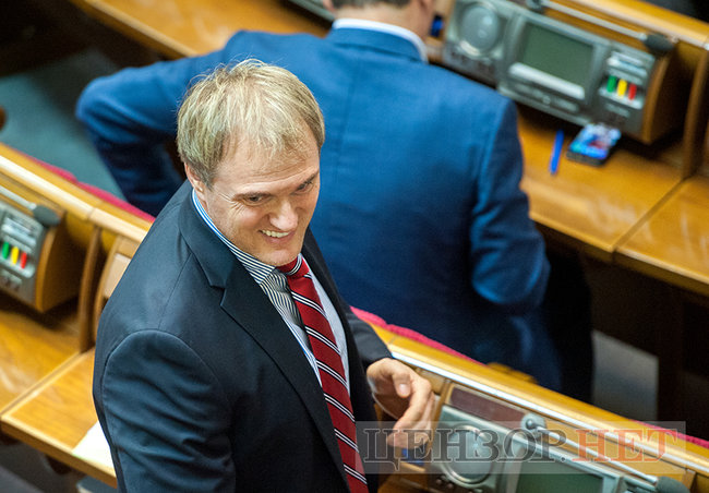 Мелірування Рибчинського, розповідь Мірошниченка Продан і Каплін, що розводить руками, - день роботи ВР 19 червня 02