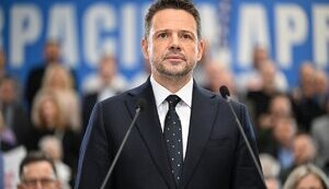 Мирное соглашение без Украины ослабит Запад и укрепит автократии, - мэр Варшавы Тшасковский