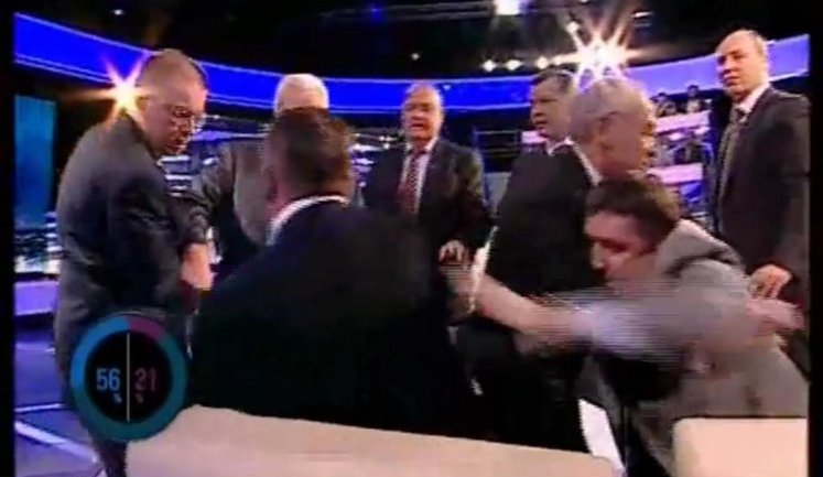 В студии Шустера произошла потасовка между Кириленко и Колесниченко. Добавлено ВИДЕО.