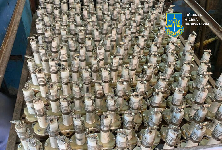 Предприниматель подделал документы для тендера "Укрзалізниці"