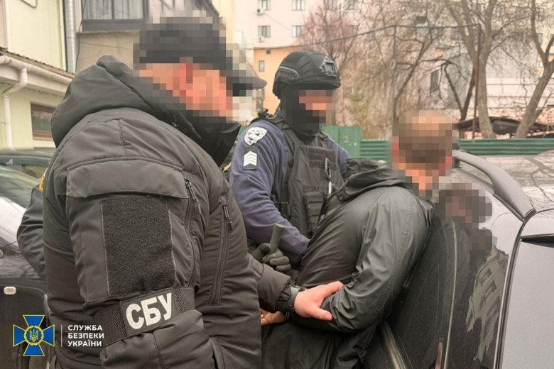 СБУ та Нацполіція викрили шість нових схем ухилення від мобілізації