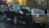 Представитель Путина устроил ДТП, послал всех свидетелей "на #уй" и уехал. ВИДЕО