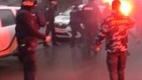 Пикет кафе в Кременчуге активистами "Нацкорпуса" перерос в драку с полицейскими. ВИДЕО