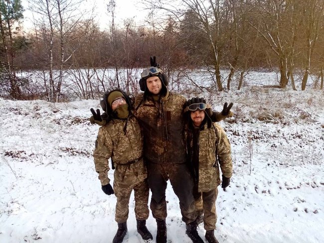 One Ukrainian soildier killed in Donbas 04