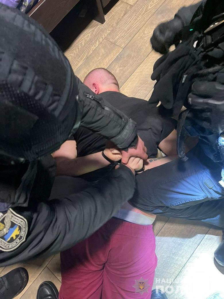 2 Men Beat And Rob TV Presenter Kulikov Near Central Civil Registration Office In Kyiv On Christmas Eve 01