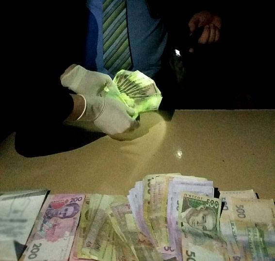За систематическое взяточничество задержан преподаватель львовского вуза, - Нацполиция 03