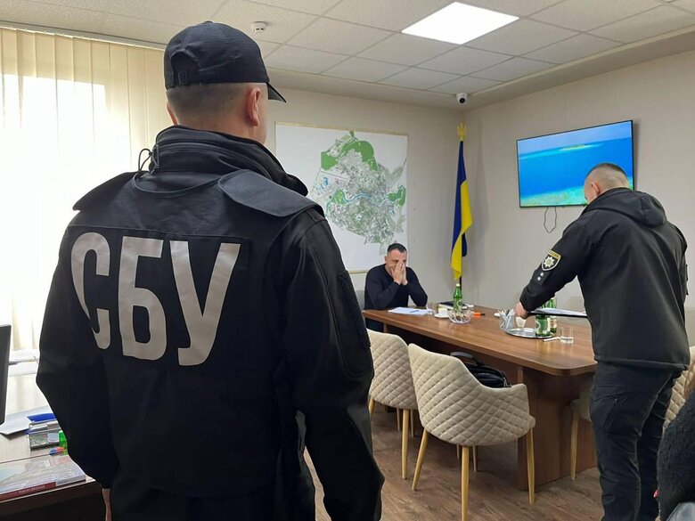 SSU and National Police are investigating Uzhhorod Mayor Andriiiv, - Source 01