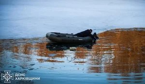 У Харкові шестеро людей провалилися під кригу: двоє загиблих