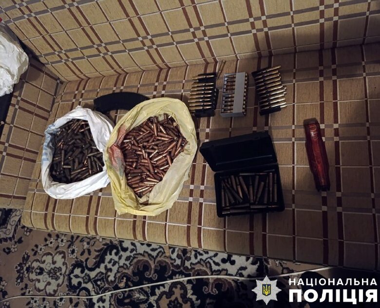 вилучення незаконної зброї